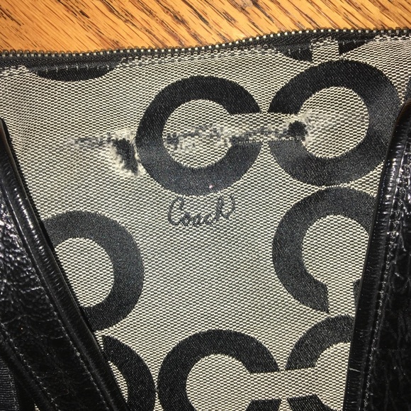 Coach Authentic Grey Tote Handbag Purple Interior Medium Size Handbag​​ - Picture 9 of 12